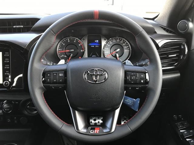 展示場に欲しい車がなくても、希望条件に合わせてお探しします。