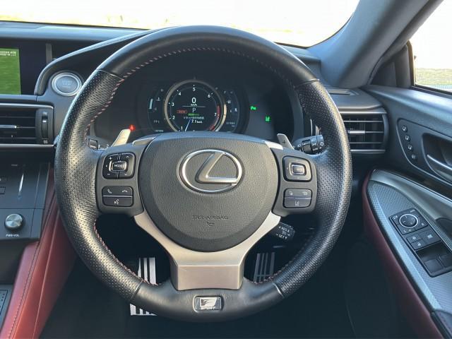 ＲＣ ＲＣ３５０　Ｆスポーツ　ＴＲＤマフラー＆ディフューザー　★オプション装備車★ＴＲＤスポーツマフラー＆リヤディフューザー付★Ｆ　ＳＰＯＲＴ　専用オレンジブレーキキャリパー【フロント・リヤ／フロントＬＥＸＵＳロゴ】（32枚目）