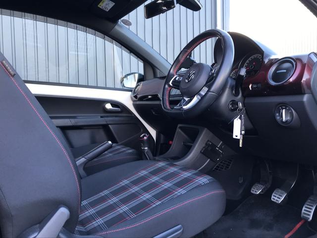 アップ！ アップ！ＧＴＩ　ＭＩＬＬＴＥＫ　ＳＰＯＲＴマフラー　★６速ＭＴ車★ＭＩＬＬＴＥＫ　ＳＰＯＲＴマフラー★ＫＷ【カーヴェー】車高調★ＲＡＹＳ１６インチＡＷ★衝突軽減ブレーキ★障害物センサー★ＥＴＣ★純正５インチカラーディスプレイ【バックカメラ付き】（22枚目）