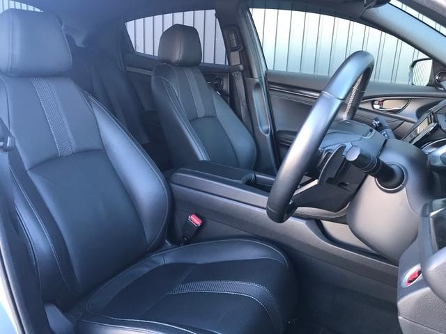 シビック ハッチバック ホンダセンシング トップロードサンルーフ ★トップロードサンルーフ【チルドアップ機能】★レザーインテリア★ホンダインターナビTV★DVD再生★Bluetooth★ETC2.0【ナビ連動式】★USBジャック★バックモニター(8枚目)