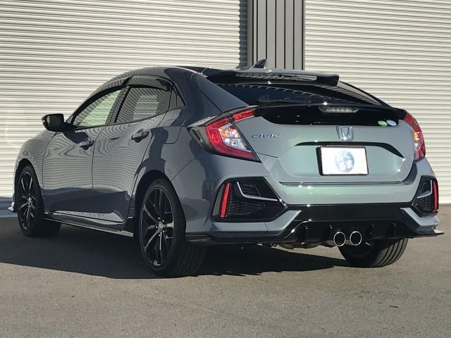 シビック ハッチバック ホンダセンシング トップロードサンルーフ ★トップロードサンルーフ【チルドアップ機能】★レザーインテリア★ホンダインターナビTV★DVD再生★Bluetooth★ETC2.0【ナビ連動式】★USBジャック★バックモニター(16枚目)