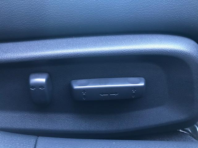 シビック ハッチバック ホンダセンシング トップロードサンルーフ ★トップロードサンルーフ【チルドアップ機能】★レザーインテリア★ホンダインターナビTV★DVD再生★Bluetooth★ETC2.0【ナビ連動式】★USBジャック★バックモニター(24枚目)