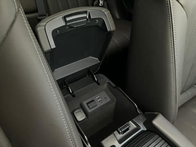 アテンザワゴン ＸＤ　Ｌパッケージ　３６０°ビューモニター　★オプション装備車★スマートシティブレーキ★ＢＳＭシステム★レーンキープアシストシステム★ドライバーアテンションアラート★パーキングセンサー★３６０°ビューモニター★ｉ－ｓｔｏｐ（25枚目）