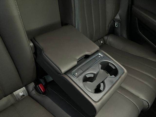 アテンザワゴン ＸＤ　Ｌパッケージ　３６０°ビューモニター　★オプション装備車★スマートシティブレーキ★ＢＳＭシステム★レーンキープアシストシステム★ドライバーアテンションアラート★パーキングセンサー★３６０°ビューモニター★ｉ－ｓｔｏｐ（31枚目）