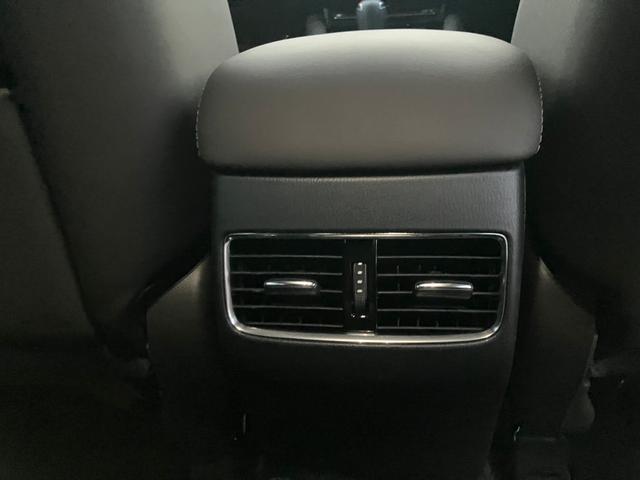 アテンザワゴン ＸＤ　Ｌパッケージ　３６０°ビューモニター　★オプション装備車★スマートシティブレーキ★ＢＳＭシステム★レーンキープアシストシステム★ドライバーアテンションアラート★パーキングセンサー★３６０°ビューモニター★ｉ－ｓｔｏｐ（32枚目）