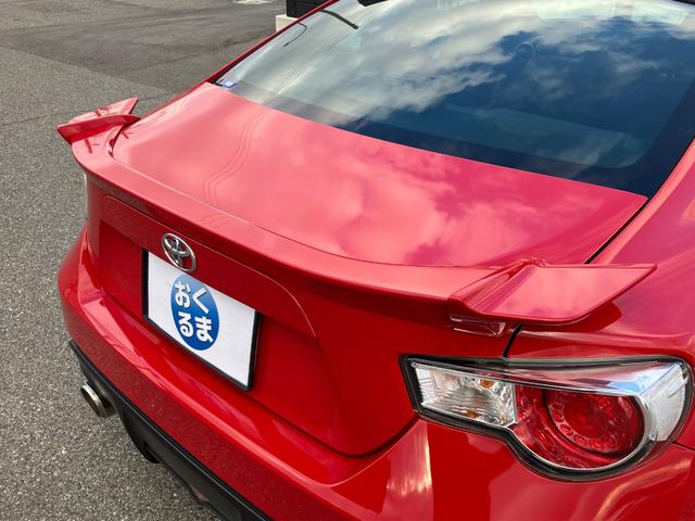 ８６ ＧＴリミテッド　　ＲＡＹＳ１８インチＡＷ　★純正ＳＤナビＴＶ★Ｂｌｕｅｔｏｏｔｈ★ＥＴＣ【ナビ連動式】★バックモニター★ＶＳＣ－ＴＲＣ★サイド・カーテンエアバック★革巻きステアリング★パドルシフト【６速】★クルーズコントロール★（57枚目）