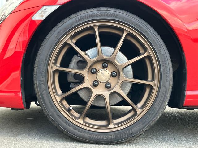 ８６ ＧＴリミテッド　　ＲＡＹＳ１８インチＡＷ　★純正ＳＤナビＴＶ★Ｂｌｕｅｔｏｏｔｈ★ＥＴＣ【ナビ連動式】★バックモニター★ＶＳＣ－ＴＲＣ★サイド・カーテンエアバック★革巻きステアリング★パドルシフト【６速】★クルーズコントロール★（64枚目）