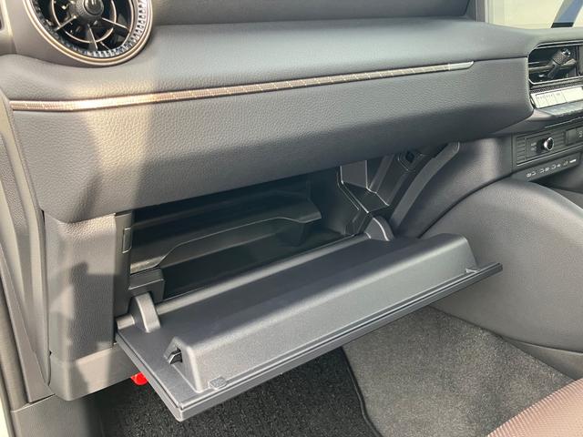 ランドクルーザー250 VXファーストエディション モデリスタPKG ★オプション装備車★モデリスタパッケージ【フロントバンパーガード・フロントアンダーカバー・リヤバンパーガーニッシュ】★モデリスタオーバーフェンダー付★モデリスタリヤバンパーステップガード付(50枚目)