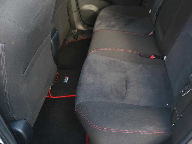 プリウス Sツーリングセレクション・G’s 専用18AW ★純正SDナビTV★Blue tooth★ビルトインETC★バックガイドモニター★G’s専用革巻きステアリングスイッチ付★G’s専用スポーツシート★スマートキー・プッシュスタート(28枚目)