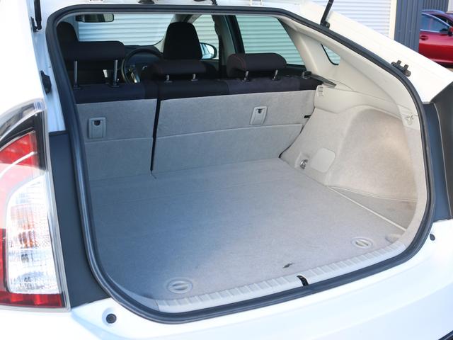 プリウス Sツーリングセレクション・G’s 専用18AW ★純正SDナビTV★Blue tooth★ビルトインETC★バックガイドモニター★G’s専用革巻きステアリングスイッチ付★G’s専用スポーツシート★スマートキー・プッシュスタート(53枚目)