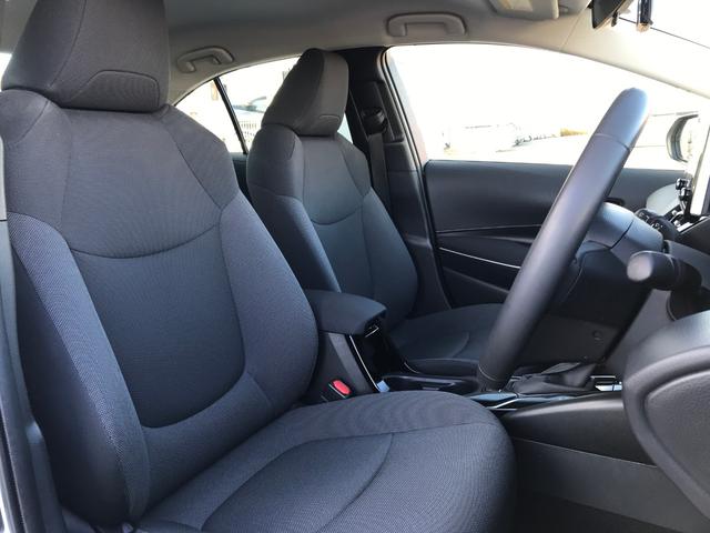 カローラ ハイブリッド S 寒冷地仕様 セーフティセンス BSM ★オプション装備車★純正ディスプレイオーディオナビTV★CD/DVDプレーヤー付★Blue tooth★Miracast【スマホ画面表示機能付】★2.1Aポート★ビルトインETC(8枚目)