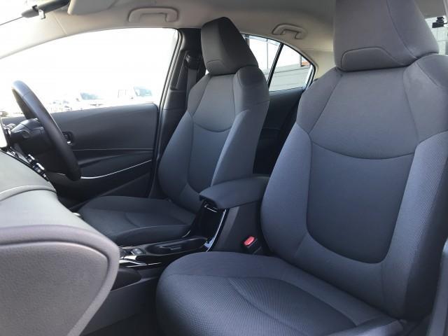 カローラ ハイブリッド S 寒冷地仕様 セーフティセンス BSM ★オプション装備車★純正ディスプレイオーディオナビTV★CD/DVDプレーヤー付★Blue tooth★Miracast【スマホ画面表示機能付】★2.1Aポート★ビルトインETC(25枚目)