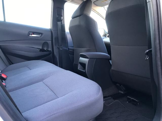 カローラ ハイブリッド S 寒冷地仕様 セーフティセンス BSM ★オプション装備車★純正ディスプレイオーディオナビTV★CD/DVDプレーヤー付★Blue tooth★Miracast【スマホ画面表示機能付】★2.1Aポート★ビルトインETC(28枚目)