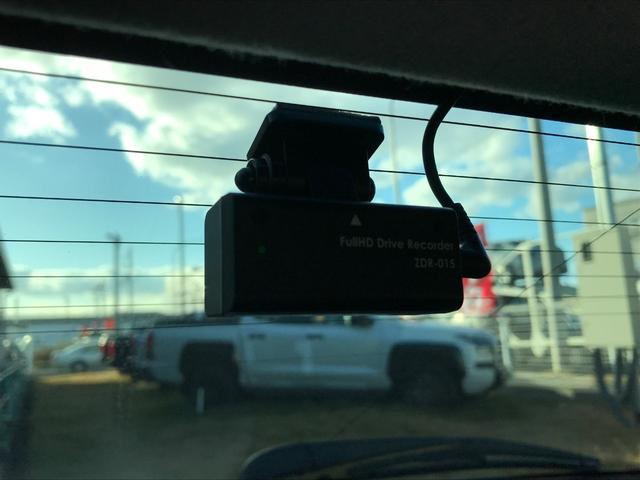 カローラ ハイブリッド S 寒冷地仕様 セーフティセンス BSM ★オプション装備車★純正ディスプレイオーディオナビTV★CD/DVDプレーヤー付★Blue tooth★Miracast【スマホ画面表示機能付】★2.1Aポート★ビルトインETC(41枚目)