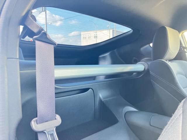 フェアレディZ ベースグレード カーウィングスHDDナビゲーション/フルセグTV/バックモニター/キセノンヘッドライト/Buluetoothオーディオ/CD・DVD再生可/ビルトインETC/インテリジェントキー(28枚目)