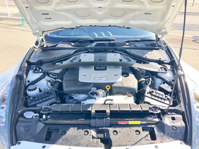 フェアレディZ ベースグレード カーウィングスHDDナビゲーション/フルセグTV/バックモニター/キセノンヘッドライト/Buluetoothオーディオ/CD・DVD再生可/ビルトインETC/インテリジェントキー(68枚目)