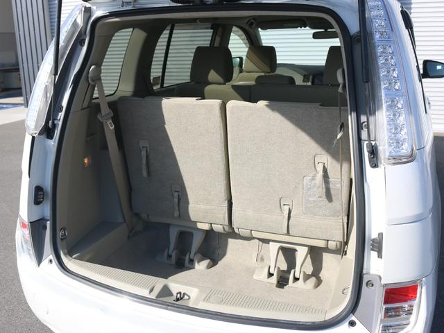 アイシス Ｌ　プッシュスタート　３列シート７人乗り　★純正ナビＴＶ★Ｂｌｕｅ　ｔｏｏｔｈ★ＤＶＤ再生付★ビルトインＥＴＣ★バックガイドモニター★スマートキー・プッシュスタート★電動格納式リモコンドアミラー（49枚目）