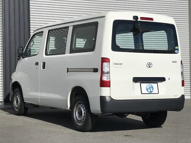 �y���S�̕ۏ؁z���X�ł͊e��ۏ؂����p�ӂ��Ă���܂��B����]�̂��q�l�͓��X�X�^�b�t�܂ł��C�y�ɂ��\���t���������B