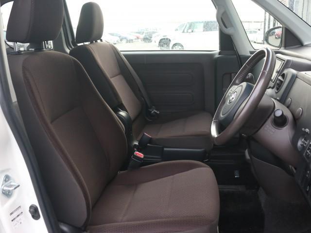 スペイド Ｇ　モデリスタエアロ　エイケン１５インチＡＷ　★オプション装備車★エイケンＳＭＡＣＫ　１５インチＡＷ付★モデリスタエアロパーツ【フロントスポイラー・サイドスカート・リヤスカート】★マフラーカッター付★スマートエントリーパッケージ（8枚目）