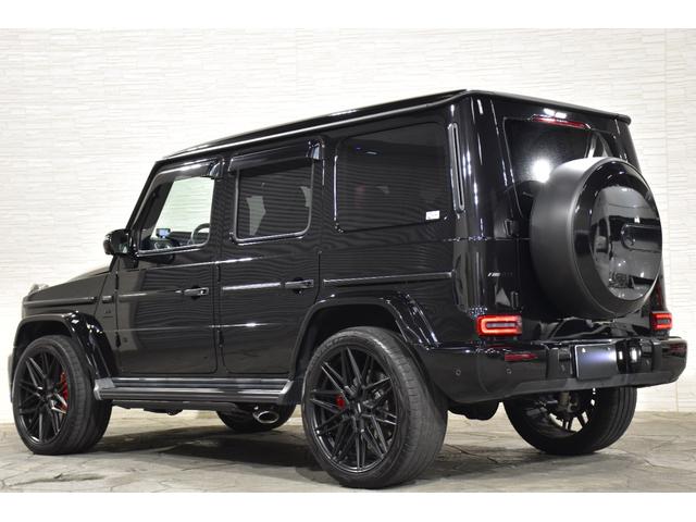 Ｇクラス Ｇ６３　ＡＭＧレザーエクスクルーシブパッケージ　左ハンドル　ＢＲＡＢＵＳフロントスポイラー　ＶＯＳＳＥＮ　ＨＦ７　２３インチマットブラックホイール　電動サイドステップ　ラゲッジボード　低ダストブレーキパッド　インナーブラックヘッドライト（2枚目）