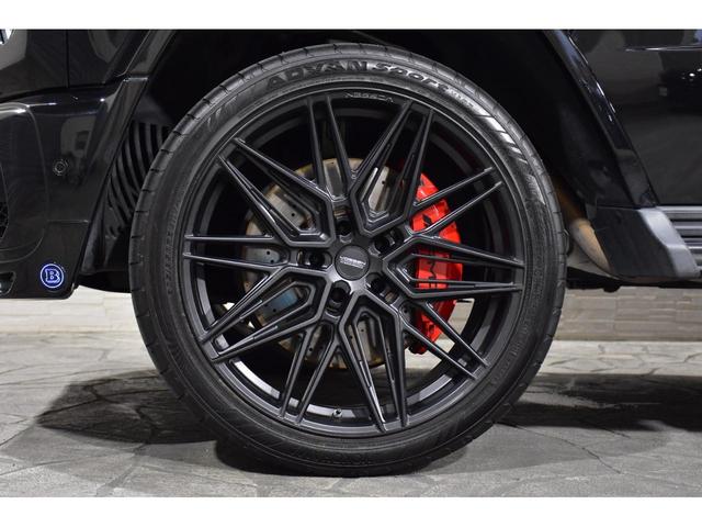 Ｇクラス Ｇ６３　ＡＭＧレザーエクスクルーシブパッケージ　左ハンドル　ＢＲＡＢＵＳフロントスポイラー　ＶＯＳＳＥＮ　ＨＦ７　２３インチマットブラックホイール　電動サイドステップ　ラゲッジボード　低ダストブレーキパッド　インナーブラックヘッドライト（8枚目）