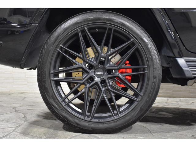 Ｇクラス Ｇ６３　ＡＭＧレザーエクスクルーシブパッケージ　左ハンドル　ＢＲＡＢＵＳフロントスポイラー　ＶＯＳＳＥＮ　ＨＦ７　２３インチマットブラックホイール　電動サイドステップ　ラゲッジボード　低ダストブレーキパッド　インナーブラックヘッドライト（59枚目）