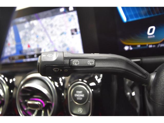 ＧＬＡ３５　４マチック　ＡＭＧパフォーマンスパッケージ　ＡＭＧアドバンストパッケージ　ナビゲーションパッケージ　パノラミックスライディングルーフ　ヘッドアップディスプレイ　レッド＆ブラックパフォーマンスシート(14枚目)