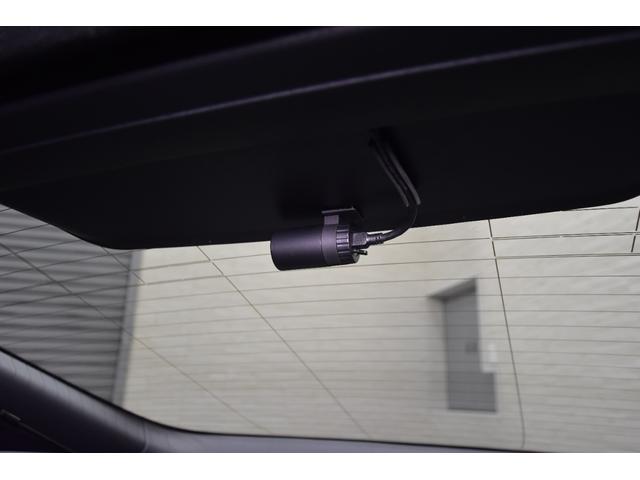 GT 4ドアクーペ 53 4マチック+ ダイナミックプラスPKG フルレザー仕様 パノラミックルーフ ヘッドアップディスプレイ ブルメスターサウンド エアサス 黒革シート シートヒーター&ベンチレーション AppleCarPlay ドラレコ(24枚目)