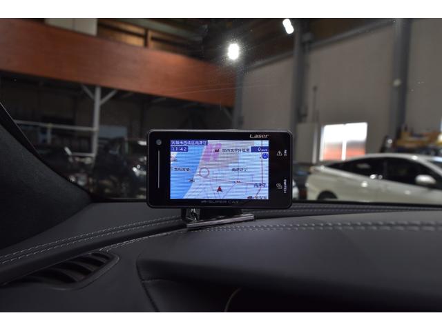 GT 4ドアクーペ 53 4マチック+ ダイナミックプラスPKG フルレザー仕様 パノラミックルーフ ヘッドアップディスプレイ ブルメスターサウンド エアサス 黒革シート シートヒーター&ベンチレーション AppleCarPlay ドラレコ(25枚目)