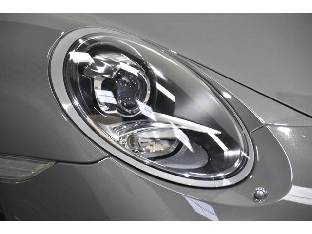 911 911カレラS カブリオレ スポーツデザインスポイラー スポクロPKG スポエキ スポーツデザインステアリングホイール BOSE クルーズコントロール リアパークアシスト シートヒーター カラークレストセンターキャップ 赤革(36枚目)