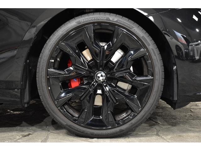 5シリーズ 523d xDrive Mスポーツ セレクトPKG MスポーツPKGプロ コンフォートドライビングPKG シルバーストーンメリノ革シート ハーマンカードンサウンド BMW前後ドラレコ 21AW ボンネット&ミラーマットブラックラッピング(12枚目)