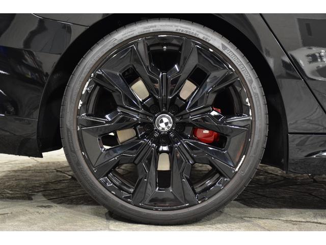 5シリーズ 523d xDrive Mスポーツ セレクトPKG MスポーツPKGプロ コンフォートドライビングPKG シルバーストーンメリノ革シート ハーマンカードンサウンド BMW前後ドラレコ 21AW ボンネット&ミラーマットブラックラッピング(15枚目)