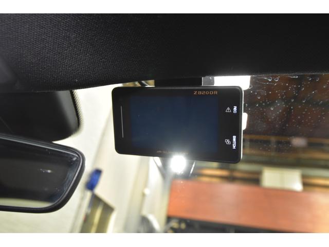 718ケイマン 718ケイマン スポクロPKG スポーツエグゾーストスポーツテールパイプ GTスポーツステアリング PDLS付バイキセノンヘッドライト 19AWケイマンS メタリックボディカラー 電動可倒式エクステリアミラー AAC(23枚目)