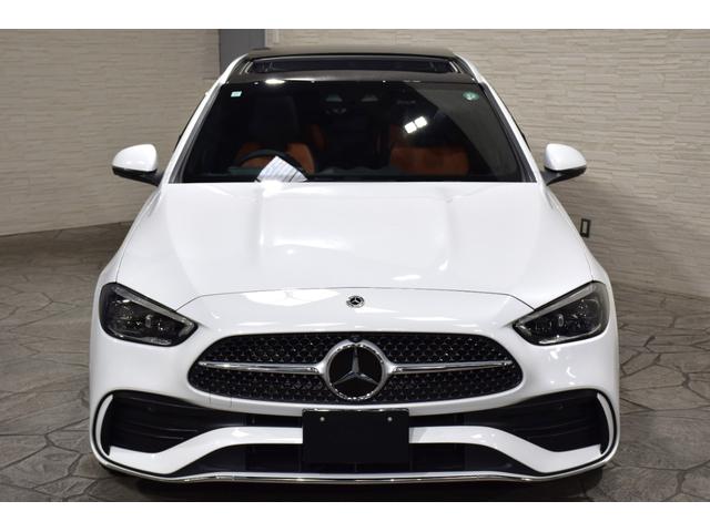 Cクラスステーションワゴン C200ステーションワゴンアバンギャルドAMGライP パノラミックスライディングルーフ ベーシックPKG レザーエクスクルーシブPKG ブラウン&ブラック革シート 前後ベンツドラレコ 純正フロアマット 純正18AW シートヒーター アンビエイトライト(9枚目)