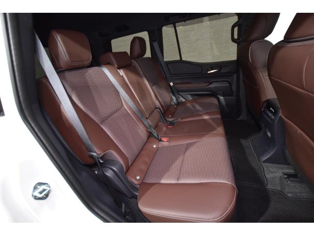 ランドクルーザー250 VXファーストエディション 丸目1眼LEDヘッドランプ モデリスタエアロ モデリスタPKG 18AWマットブラック デジタルインナーミラー サンルーフ ダークチェスト革シート シートヒーター&ベンチレーション ルーフレール(20枚目)