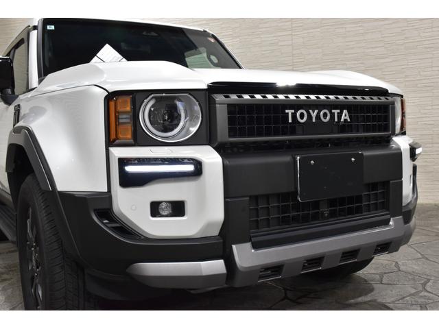 ランドクルーザー250 VXファーストエディション 丸目1眼LEDヘッドランプ モデリスタエアロ モデリスタPKG 18AWマットブラック デジタルインナーミラー サンルーフ ダークチェスト革シート シートヒーター&ベンチレーション ルーフレール(41枚目)