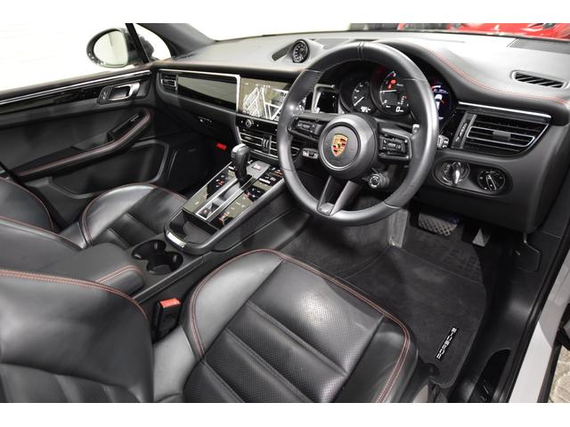 マカン マカンＴ　２０インチマカンＳホイール　エクステンデッドレザーＰＫＧ　ＰＤＬＳ＋付ＬＥＤヘッドライト　パノラマルーフ　パワステ＋　ＢＯＳＥ　リアエプロン　ティンテッドテールライト　ドライバーメモリーＰＫＧ（16枚目）