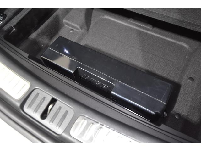 マカン マカンＴ　２０インチマカンＳホイール　エクステンデッドレザーＰＫＧ　ＰＤＬＳ＋付ＬＥＤヘッドライト　パノラマルーフ　パワステ＋　ＢＯＳＥ　リアエプロン　ティンテッドテールライト　ドライバーメモリーＰＫＧ（26枚目）