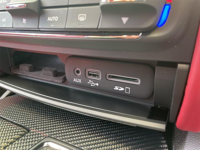 S グランスポーツ ロッソレザー20インチウラーノアルミレッドキャリパーパワーサンルーフドリルドナチュラルレザーシートベンチレーションヘッドレストステッチアラウンドヴューモニターヒーターステアリングゴーストフィルム(18枚目)