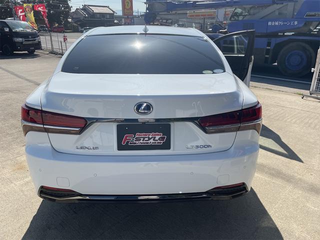 LS500h Fスポーツ リモコンエンジンスタータークリアランスソナーBluetooth ムーンルーフ ミュージックプレイヤー接続可DVD再生LEDヘッドランプ シートヒーターエアーシートETCパワーシートサイドカメラ(7枚目)