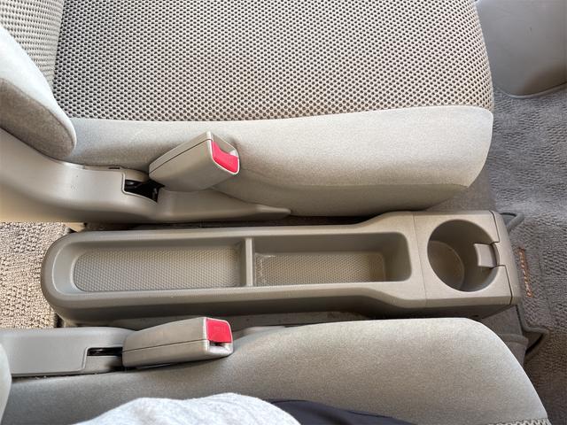 エブリイワゴン ＰＺターボ　ＰＺターボ　走行９７０００キロ　フォグランプ　片側パワースライドドア　アルミホイール１３インチ　フルフラットシート　ポータブルナビ　３カ月距離無制限保証付き（32枚目）