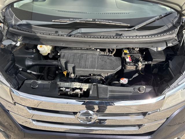 デイズ ハイウェイスター　Ｘ　ＳＤナビ　アラウンドヴューモニター　地デジテレビ　スマートキー　ＨＩＤヘッドライト　オートエアコン　電動オート格納ドアミラー　フロントフォグランプ　１４インチアルミホイール　アイドリングストップ（11枚目）