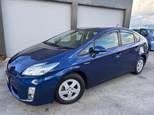 プリウス Ｓ　Ｓ　ＣＤ　ＦＭ　ＡＭ　ステリモ　プッシュスタート　スマートキー　スペアキー　オートライト　フォグランプ　ライトレベライザー　電格ウィンカーミラー　オールオートＰＷ　ドアバイザー　ビルトインＥＴＣ（7枚目）