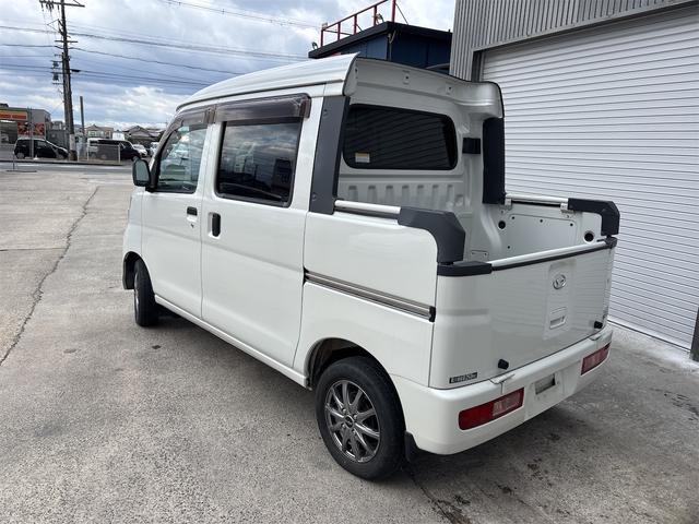 ハイゼットカーゴ デッキバンＧＬ　デッキバンＧＬ　パートタイム４ＷＤ　オートマ　　ＥＴＣ　キーレス　両側スライドドア　パワーウインド　エアコン　パワステ車検付／令和８年３月１８日　３か月走行無制限保証付（9枚目）