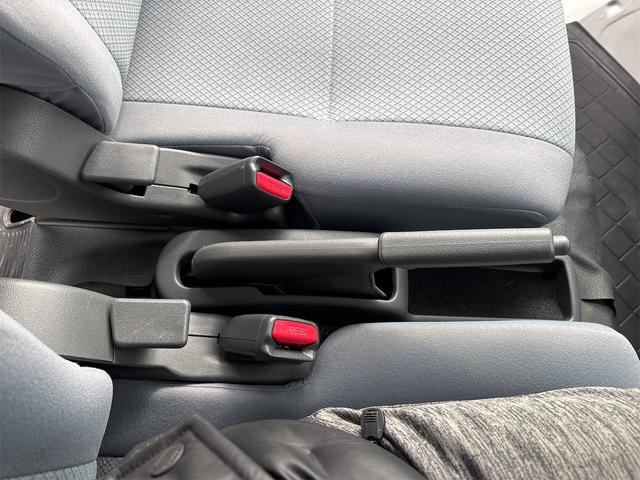 ハイゼットカーゴ デッキバンＧＬ　デッキバンＧＬ　パートタイム４ＷＤ　オートマ　　ＥＴＣ　キーレス　両側スライドドア　パワーウインド　エアコン　パワステ車検付／令和８年３月１８日　３か月走行無制限保証付（55枚目）