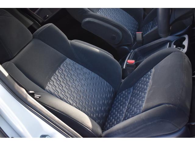 2.5Z アルパインナビ/フリップダウンモニター/バックカメラ/サンルーフ/両側電動ドア/ETC/(19枚目)