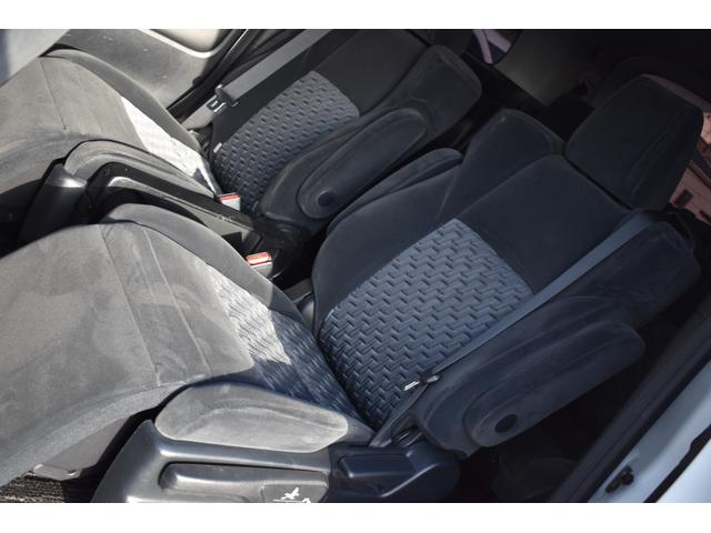 2.5Z アルパインナビ/フリップダウンモニター/バックカメラ/サンルーフ/両側電動ドア/ETC/(27枚目)