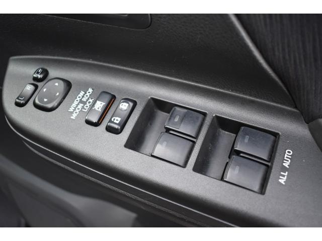 240S サンルーフ/両側電動ドア/ETC/メモリーナビ/フリップダウンモニター/バックカメラ/フロントリップスポイラー(40枚目)