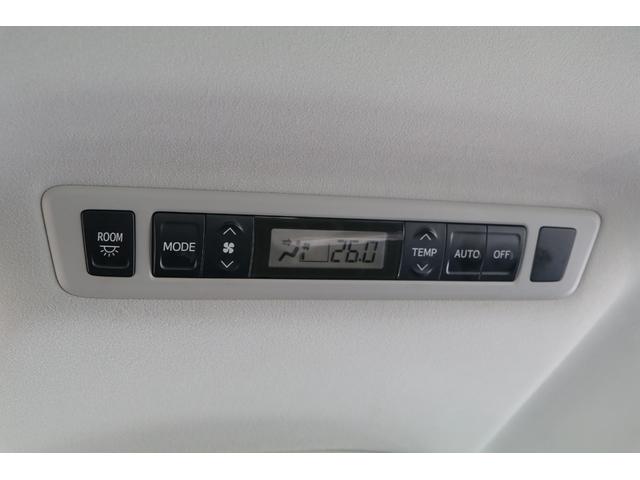 ヴェルファイア ２．４Ｚ　純正ナビＴＶ　バックカメラ　Ｂｌｕｅｔｏｏｔｈオーディオ　オートエアコン　ＥＴＣ　両側パワースライドドア　プッシュスタート　フリップダウンモニター（15枚目）
