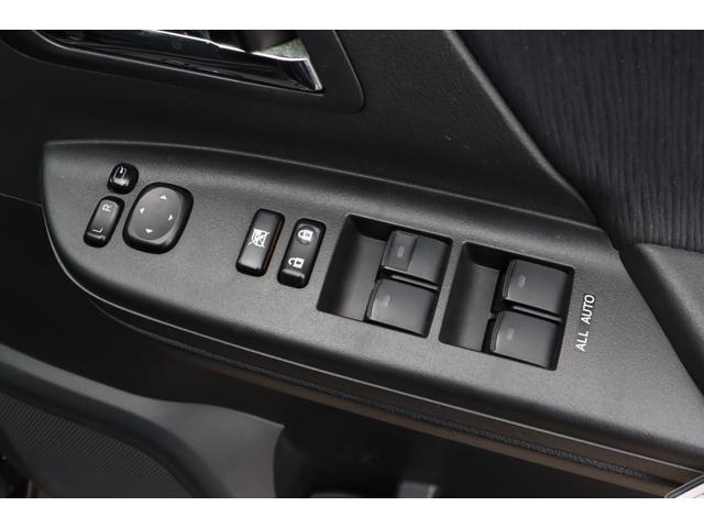 ヴェルファイア ２．４Ｚ　プラチナムセレクション　両側パワスラ　後席モニタ　ナビ　フルセグＴＶ　Ｂカメ　パワーバックドア　クリアランスソナー　ＤＶＤ／ＣＤ再生可　クルコン　ＥＴＣ　キセノンヘッドライト　純正アルミ（40枚目）